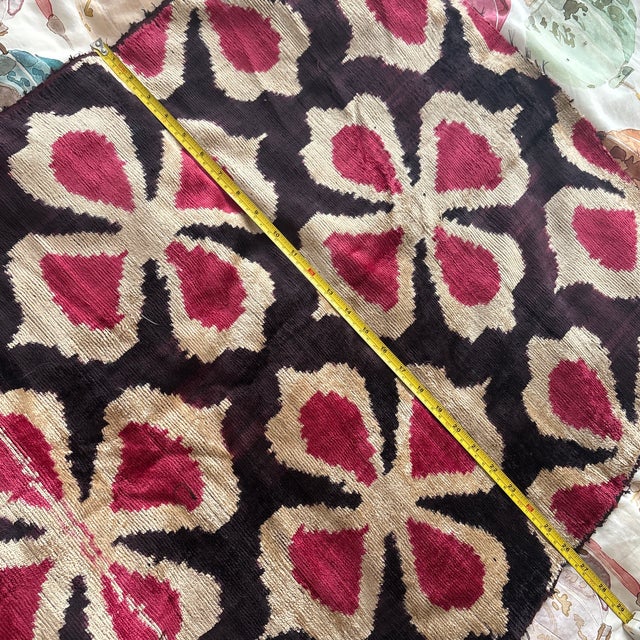 Les Ottomans Hand Woven Silk Velvet Fabric 26” X 90” For Sale - Image 4 of 9