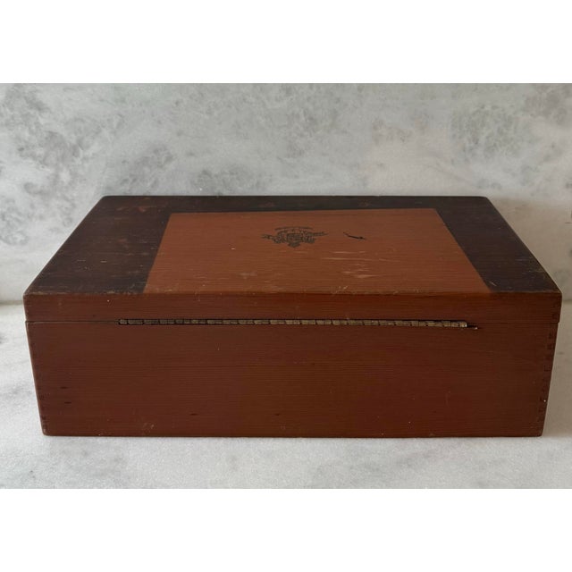 Vintage Cuesta-Rey Wooden Cigar Box For Sale In Austin - Image 6 of 12