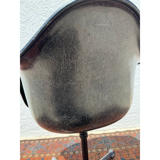 1960s Vintage Eames Pac-1 Armshell Chair by Herman Miller | Alexander Girard Stripe Upholstery | Mid-Century Modern For Sale In Naples, FL - Image 6 of 12