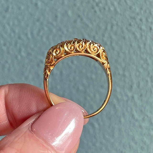 Early 20th Century Edwardian Ruby and Diamond Ring in 18k Gold Size 7.5 For Sale - Image 9 of 11