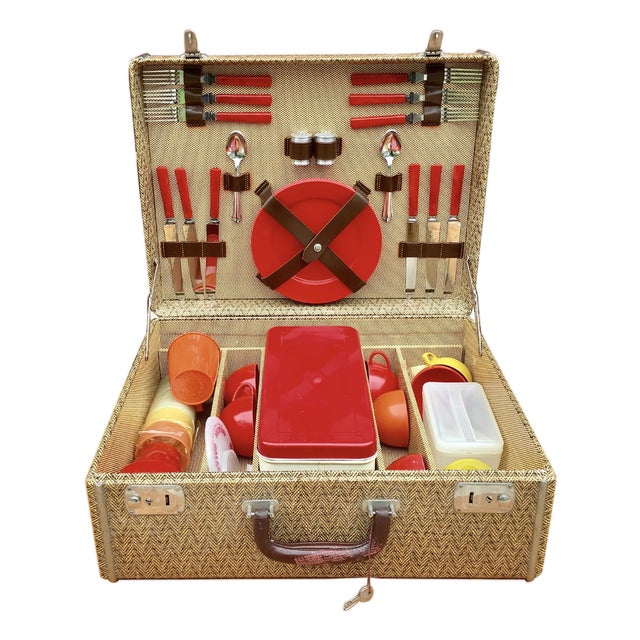 Vintage 1940s Mid Century Picnic Set in Travel Case - 42pcs For Sale