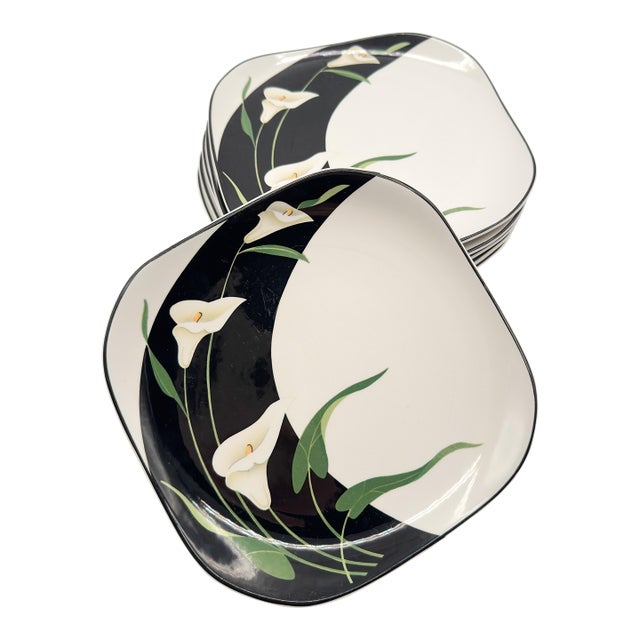 Late 20th Century Sango Quadrille Semi-Porcelain Black Lilies #5101 Snack Plates, Made in Korea- Set of 6 For Sale