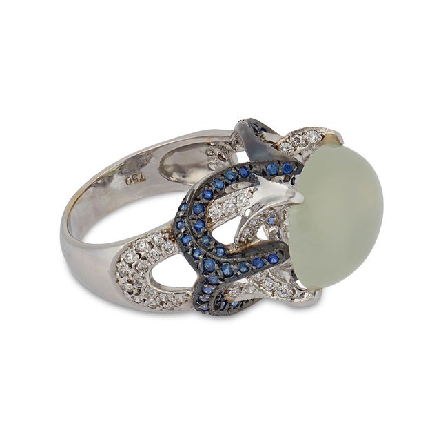 Vintage Moonstone Sapphire Diamond 18k White Gold Cocktail Ring, Size 7 For Sale - Image 4 of 6
