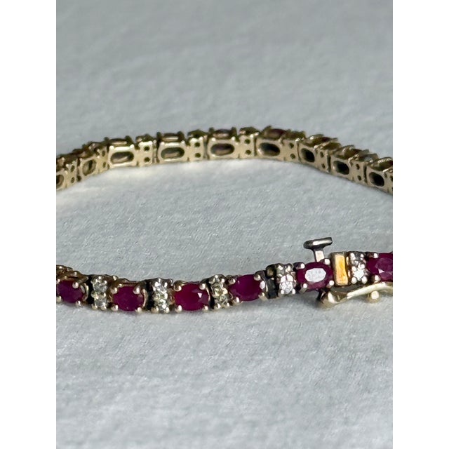 1980s Vintage 1980s 14k Yellow Gold Ruby & Diamond Tennis Bracelet For Sale - Image 5 of 11