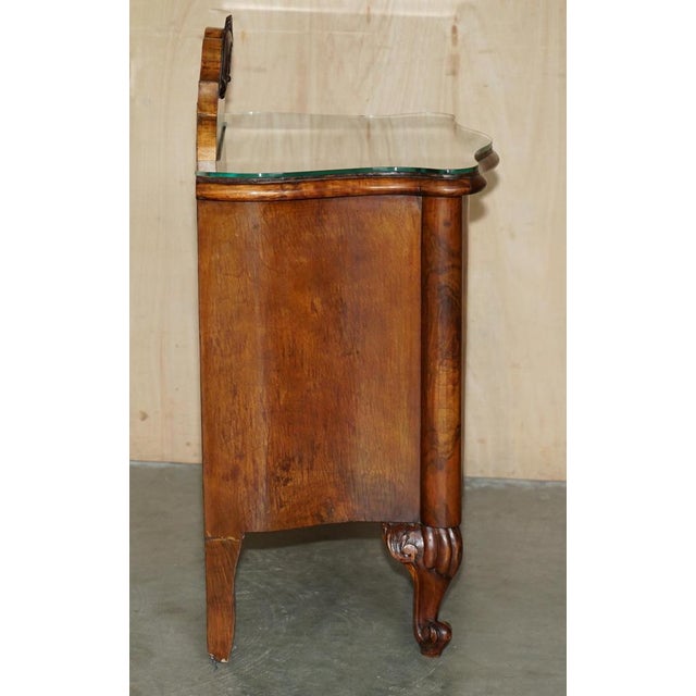 Antique Victorian Burl Walnut Nightstands, Set of 2 For Sale - Image 10 of 18