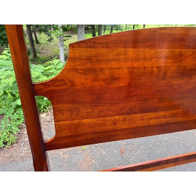 Wood Late 20th Century Statton Furniture Cherry Pencil Post Queen Size Bed For Sale - Image 7 of 14