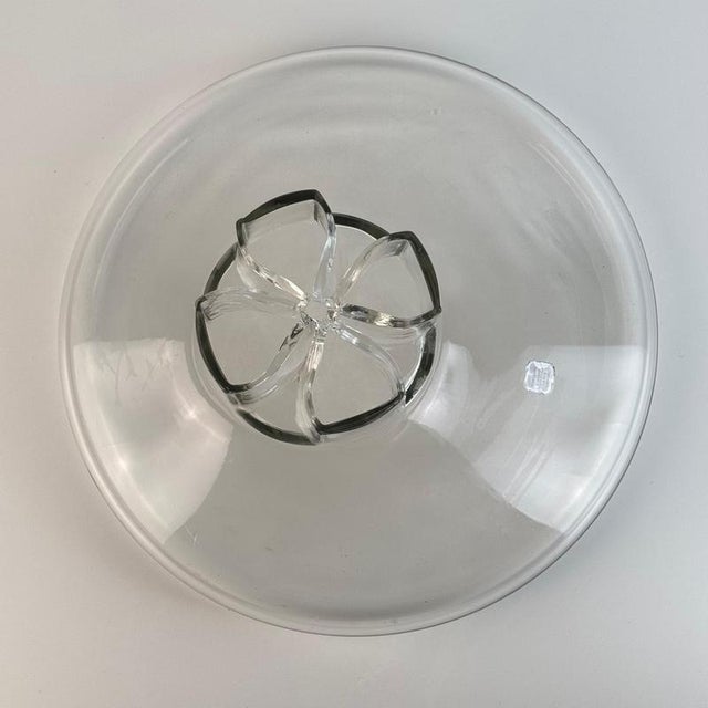 Large Flower Vase attributed to Alfredo Barbini for Barbini, 1970s For Sale - Image 3 of 10