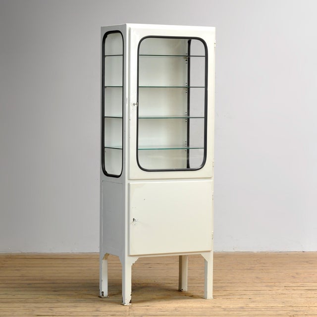 Industrial Vintage Medicine Cabinet, 1970s For Sale - Image 3 of 11