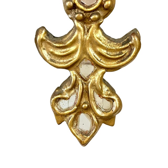Mid 20th Century Large Mid-Century Peruvian Giltwood Sunburst Mirror With Intricate Carved Detail For Sale - Image 5 of 18
