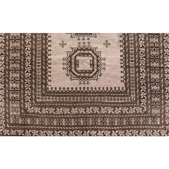 Antique Baluch Tribal Rug With All-Over Geometric Diamond Medallion Design 4'2 X 6'9 For Sale - Image 9 of 10