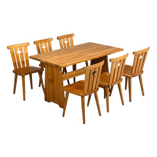 Göran Malmvall, Dining Table and Six Chairs, Pine, Sweden, 1970s For Sale