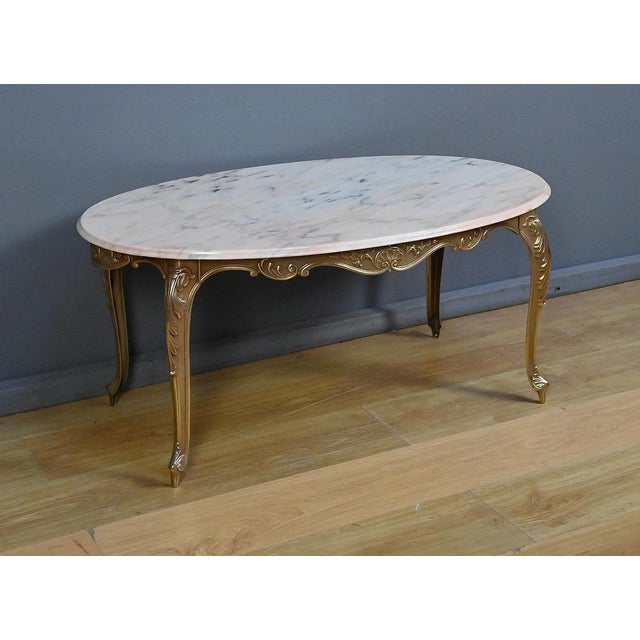 Mid-20th Century Louis XV Style Coffee Table in Marble and Brass, 1950s For Sale - Image 3 of 18