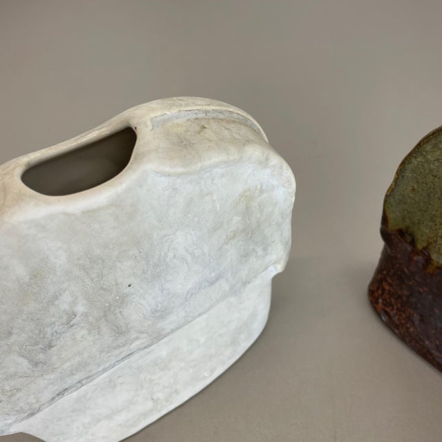 Studio Pottery Vase attributed to Heiner Balzar for Steuler, Germany, 1970s For Sale - Image 6 of 17