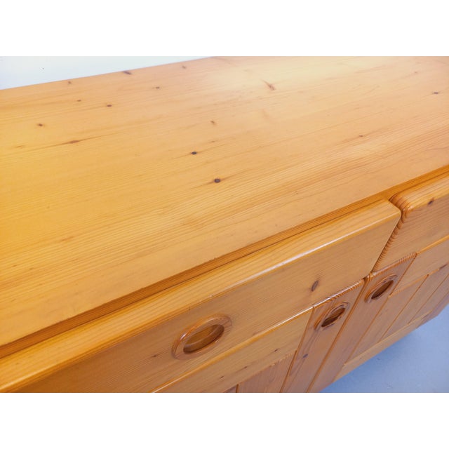 Vintage Pine Buffet by Charlotte Perriand for Les Arcs, 1960s For Sale - Image 9 of 17