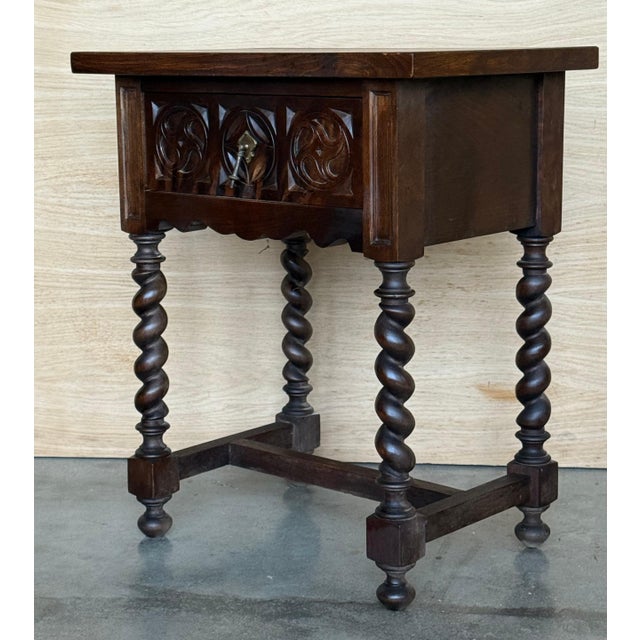 Mid 19th Century Pair of Dark Carved Spanish Nightstands with Drawer For Sale - Image 4 of 18