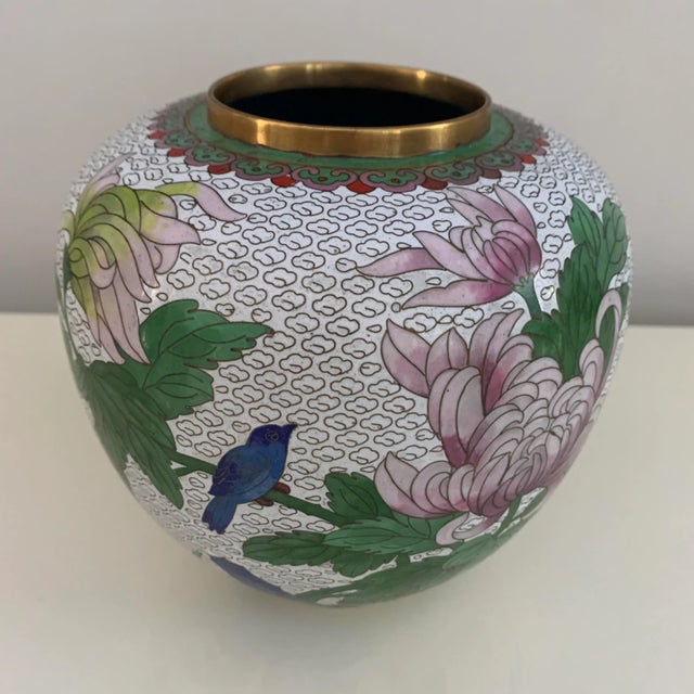 Mid 20th Century Vintage Chinoiserie Zi Jin Cheng Floral Butterfly Cloisonné Vase For Sale - Image 5 of 7
