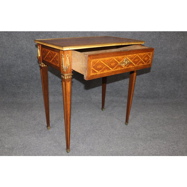 Fine French Louis XVI Marquetry Tulipwood and Kingwood End Table With Bronze For Sale - Image 4 of 12