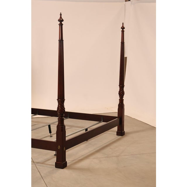 Henkel Harris King Mahogany Poster Bed For Sale In Philadelphia - Image 6 of 18