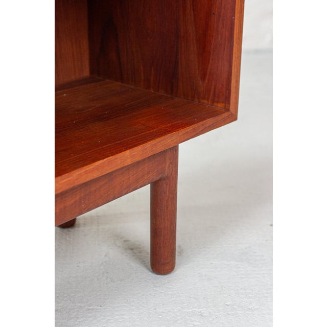 Vintage Danish Teak Bookcase by Peter Hvidt, 1960s For Sale - Image 15 of 18