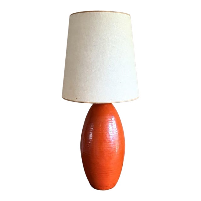 Vintage 1960s Mid-Century Jacques & Dani Ruelland Style Orange Ceramic Table Lamp, French Modernist For Sale
