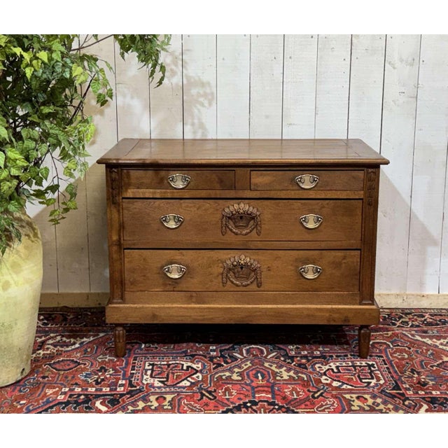 Chest of Drawers in Oak For Sale - Image 4 of 18