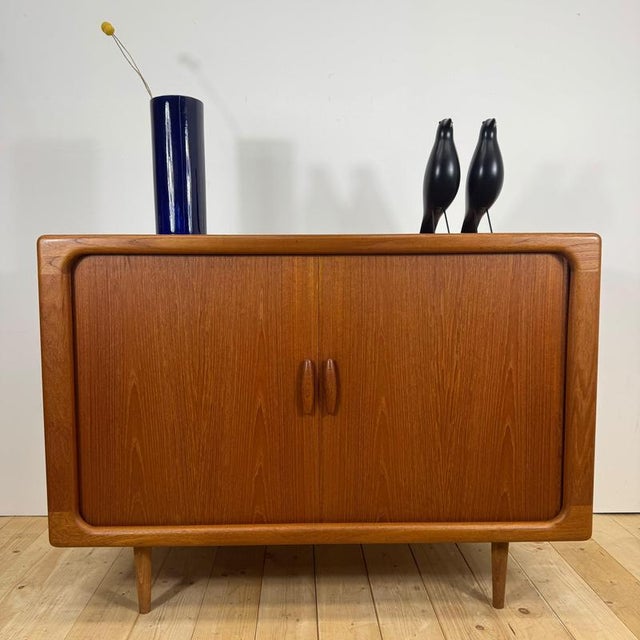 Teak Sideboard with Retractable Doors by Dyrlund, Denmark, 1960 For Sale - Image 5 of 11
