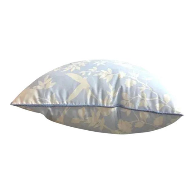 2020s Pair of Pale Blue & Ivory Chinoiserie Bird 20'' Pillows For Sale - Image 5 of 5