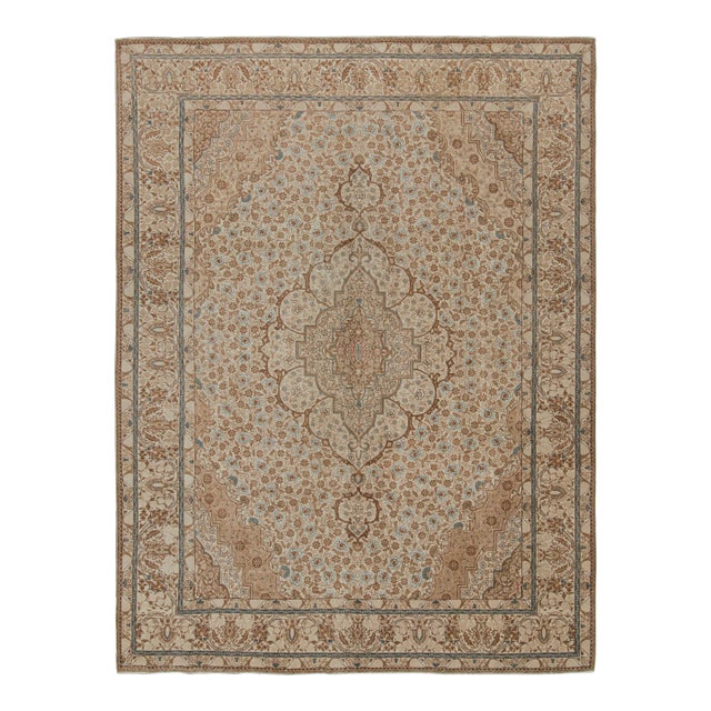 Vintage Persian Kashan Rug, With Medallion and Floral Pattern, From Rug & Kilim For Sale