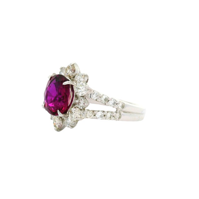 2.13 Carat No-Heat Ruby Diamond Platinum Halo Ring, Gia Certified, Size 5.75 For Sale - Image 4 of 8