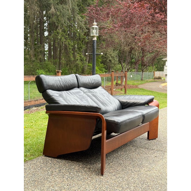 2000 - 2009 Ekornes Stressless Reclining Leather Loveseat Sofa For Sale - Image 5 of 10