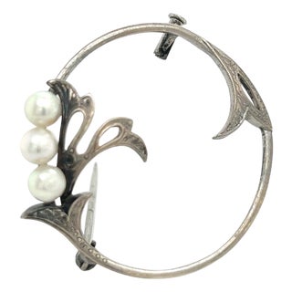 1990s Mikimoto Estate Akoya Pearl Brooch Pin Sterling Silver For Sale
