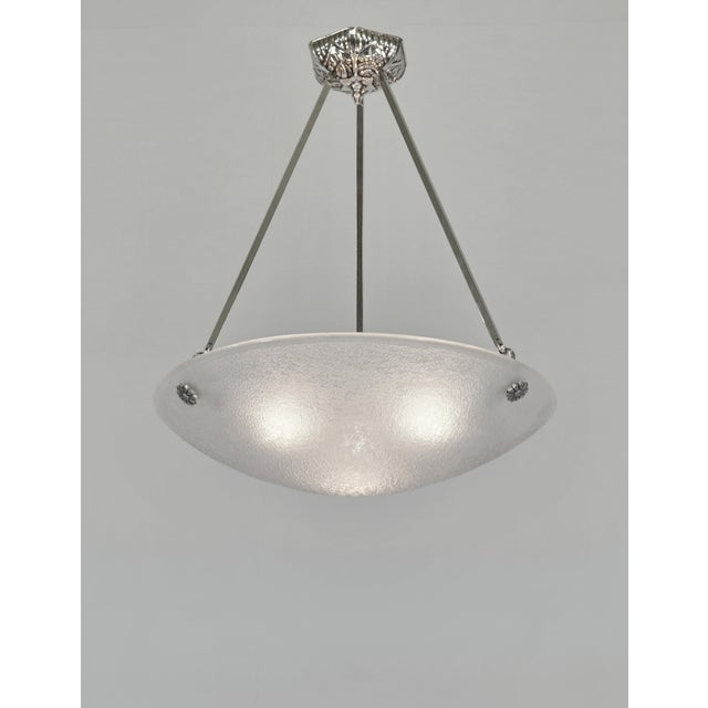 1930s Muller Freres French Art Deco Etched Glass Pendant Light 1930s For Sale - Image 5 of 11