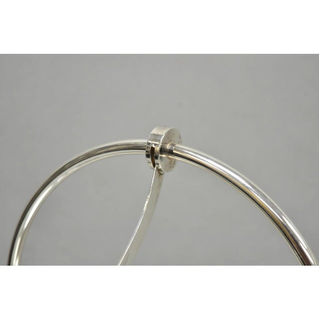 Metal Vintage Art Deco Silver Plated Reticulating Hinge Lidded Bar Ice Bucket For Sale - Image 7 of 15