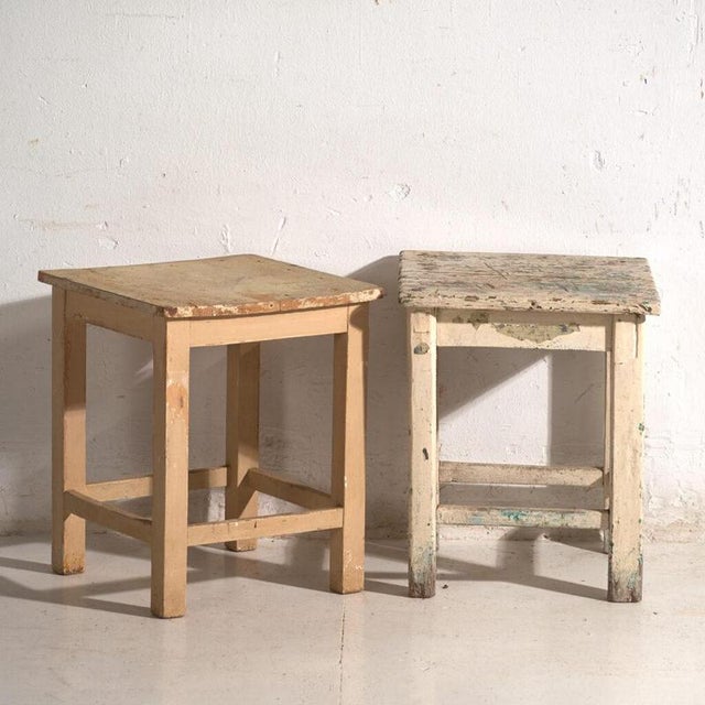 Bedside Tables in Pine Wood, Central Europe, 1940, Set of 2 For Sale - Image 4 of 4