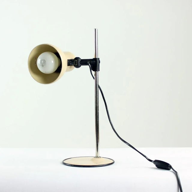 Metal Table Lamp from Elektrofém, Hungary, 1970s For Sale - Image 9 of 11