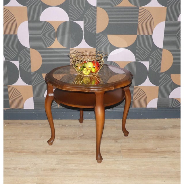 A real eye-catcher! a lovely side table or small coffee table with a shelf. a piece of furniture in the chippendale style...