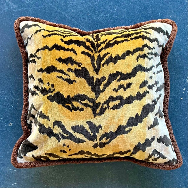 Vintage Regency Scalamandre “Le Tigre” Velvet Throw Pillow With Caterpillar Fringe For Sale In West Palm - Image 6 of 12