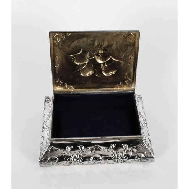 Antique Victorian Sterling Silver Casket by William Comyns & Sons, 1890s For Sale - Image 3 of 18