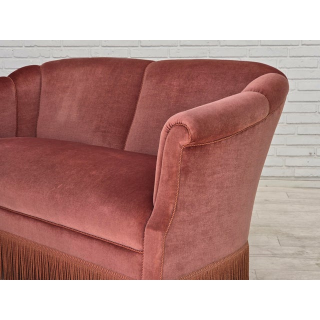 Danish 2-Seater Sofa in Pink Velour, 1960s For Sale - Image 18 of 18