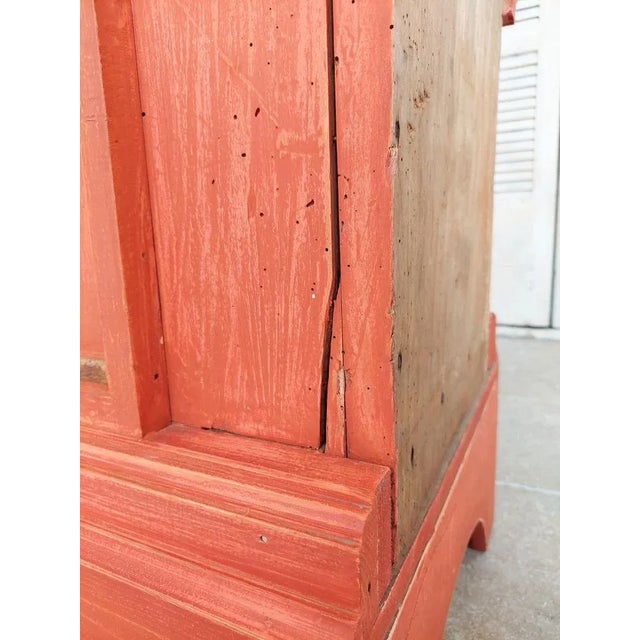 Vinage Pink Table Altar For Sale - Image 3 of 9