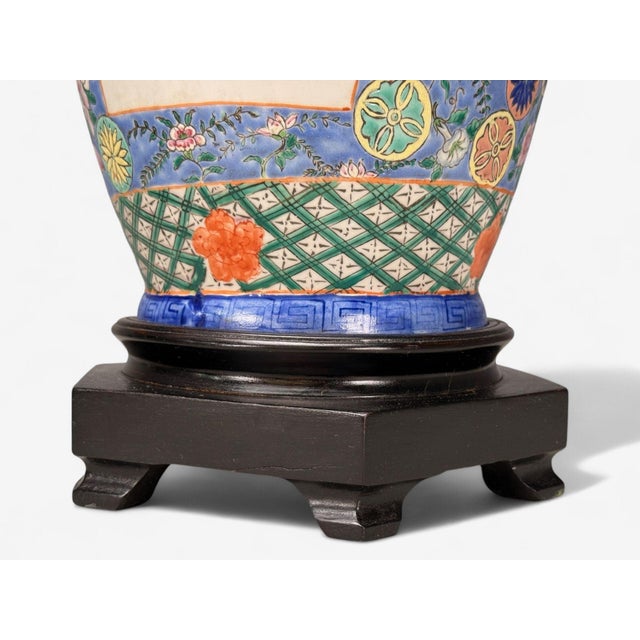 Famille Rose, Large Chinese Table Lamps, Porcelian, Rosewood, China, 19th C. For Sale In New York - Image 6 of 13