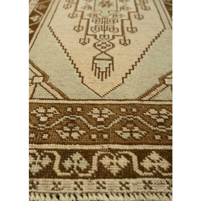 Turkish Turkish Mini Rug Oriental Hand Knotted Vintage Rug 1'7" x 3'8" #21064 For Sale - Image 3 of 8