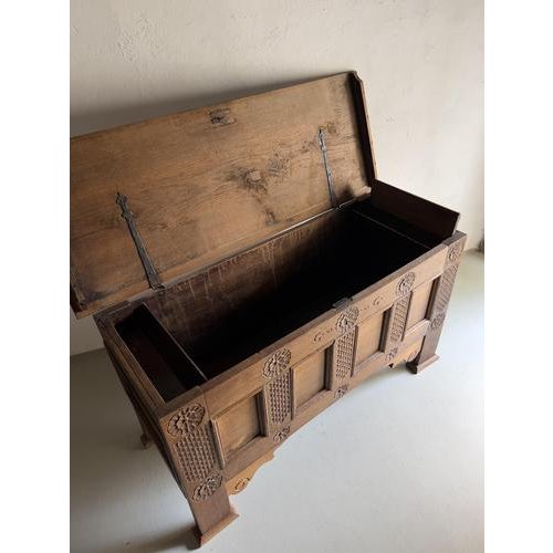 Carved Oak Chest Sideboard, 18th Century For Sale - Image 9 of 13