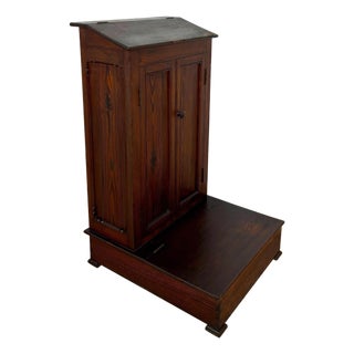Prayer pedestal in pine with hinged lid and storage compartment, 1920s For Sale