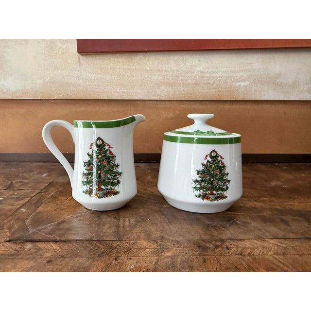 Vintage George Briard Yule Tide Creamer and Sugar Bowl Set Mid Century Christmas Serveware For Sale - Image 9 of 9