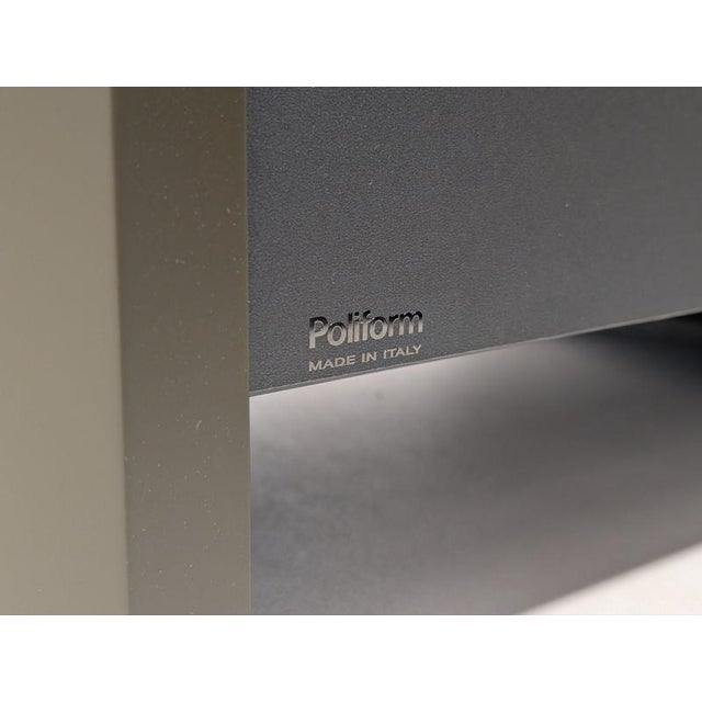 Onda Nightstands from Poliform, Set of 2 For Sale - Image 4 of 13