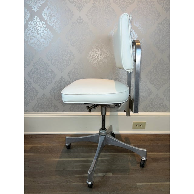 1970s 1970s Mid Century Modern Desk Chair For Sale - Image 5 of 10