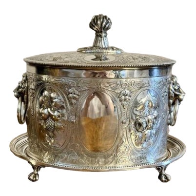 OAntique Edwardian Ornate Silver Plated Biscuit Barrel, 1900 For Sale