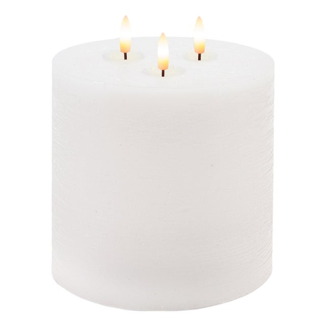 FIAWhite Triple Wick Candle (Set of 2) For Sale