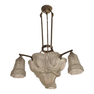 French Art Deco Chandelier by Hettier & Vincent For Sale